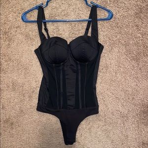 Bebe bodysuit
